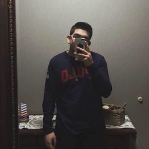 Meet your Posher, Alexes